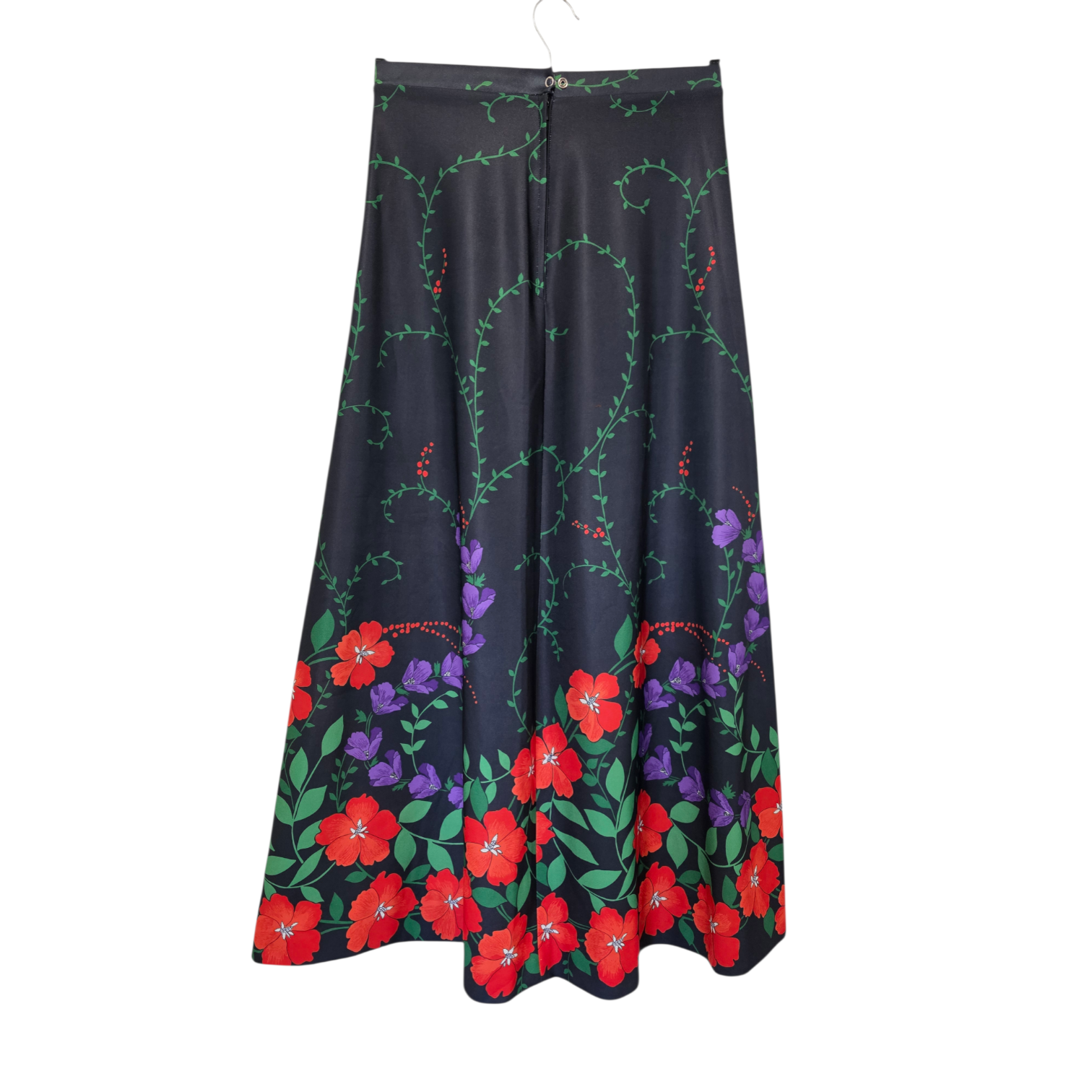 Toppi ja Hame kukkakuviolla