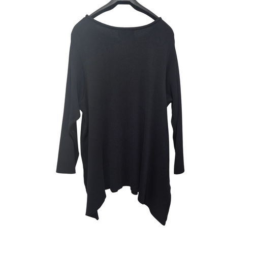 Anne Linnonmaa kotimainen musta neulepaita