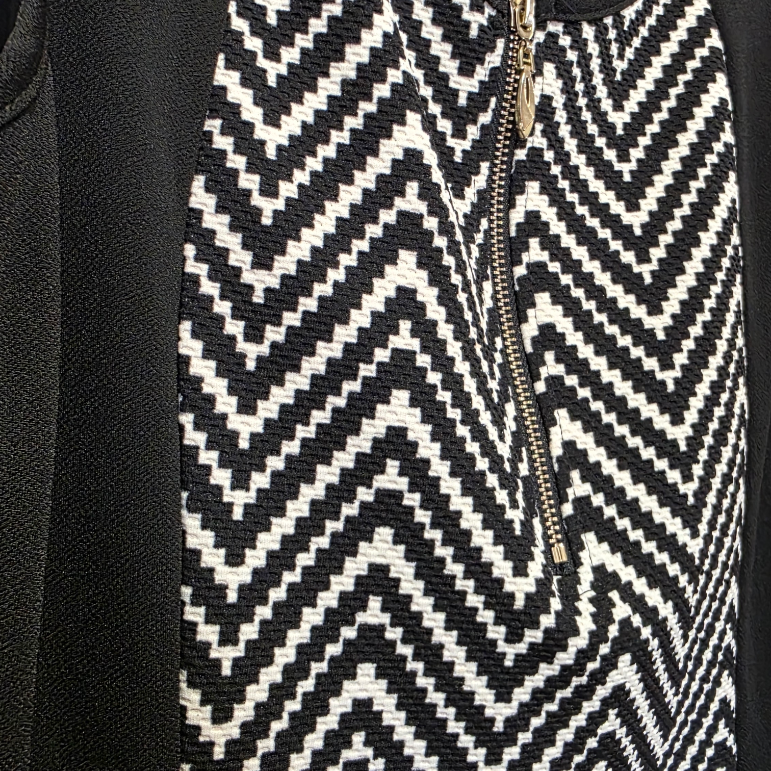M.B.21 mustavalkoinen hihaton mekko L/XL