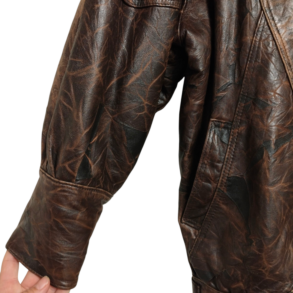 Katar-tuote ruskeakirjava nahkatakki 36