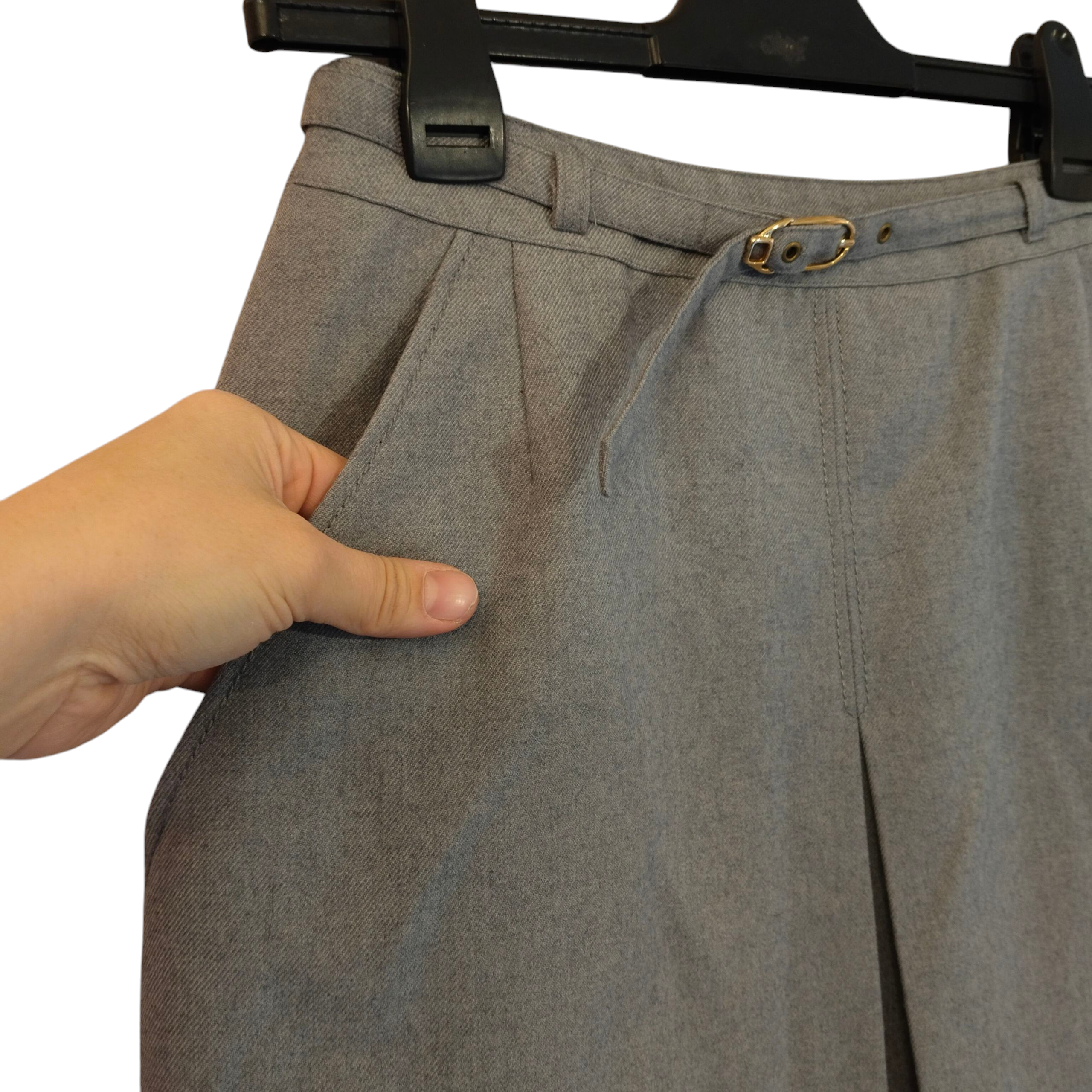 Design-tuote harmaa villahame 36