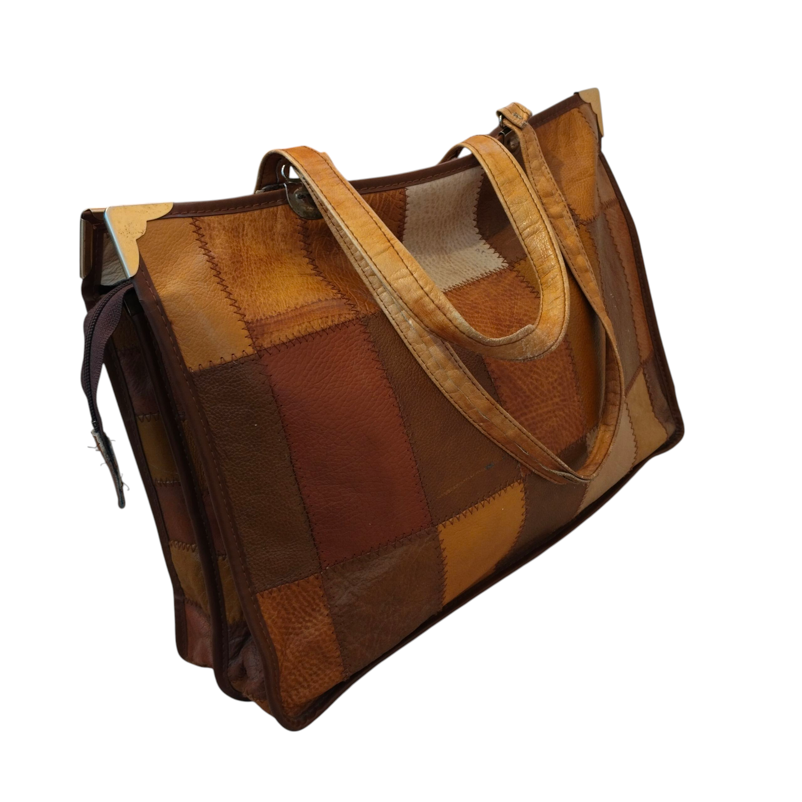 Ruskeakirjava palalaukku